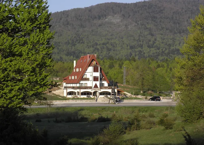 Pansion & Restoran Winnetou
